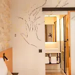 Hotel Tinah Paris, Champs Elysees 3*
