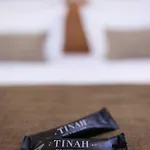 Tinah Paris, Champs Elysees Paris