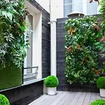 Hotel Tinah Paris, Champs Elysees 3*