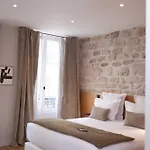 Hotel Tinah Paris, Champs Elysees
