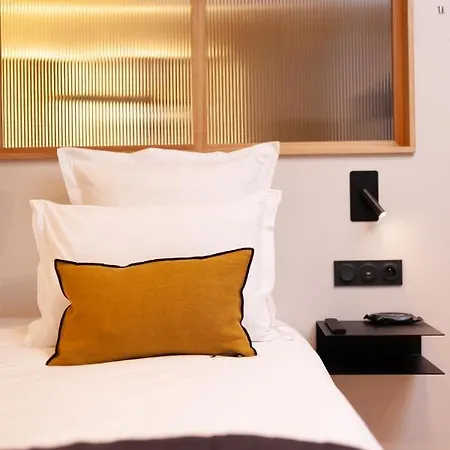Tinah Paris, Champs Elysees 호텔 파리