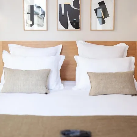 Tinah Paris, Champs Elysees باريس