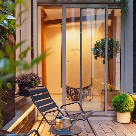Tinah Paris, Champs Elysees فندق
