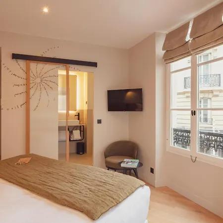Hotel Tinah Paris, Champs Elysees