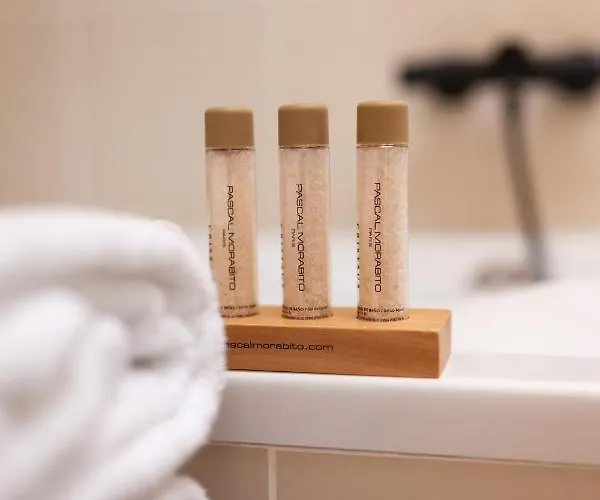 Tinah Paris, Champs Elysees 3*