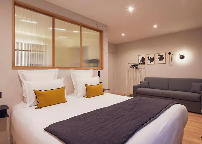 Hotel Tinah Paris, Champs Elysees Paris