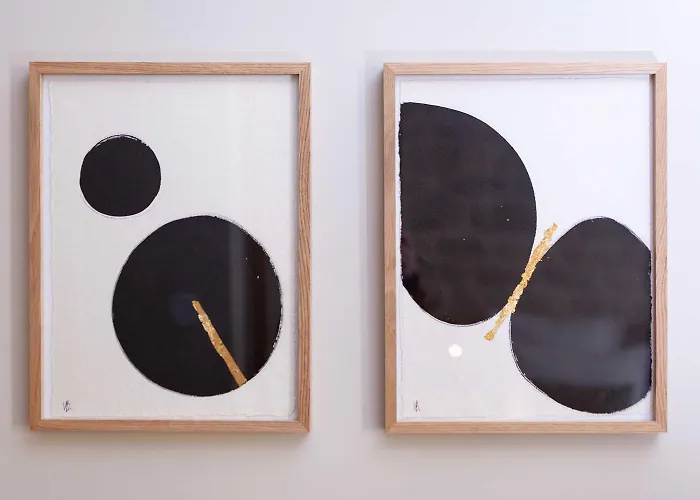 Hotel Tinah Paris, Champs Elysees 3*