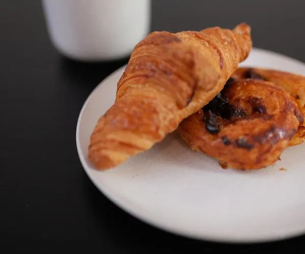 Tinah Paris, Champs Elysées Hotel