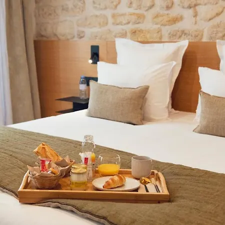 Tinah Paris, Champs Elysees 3*